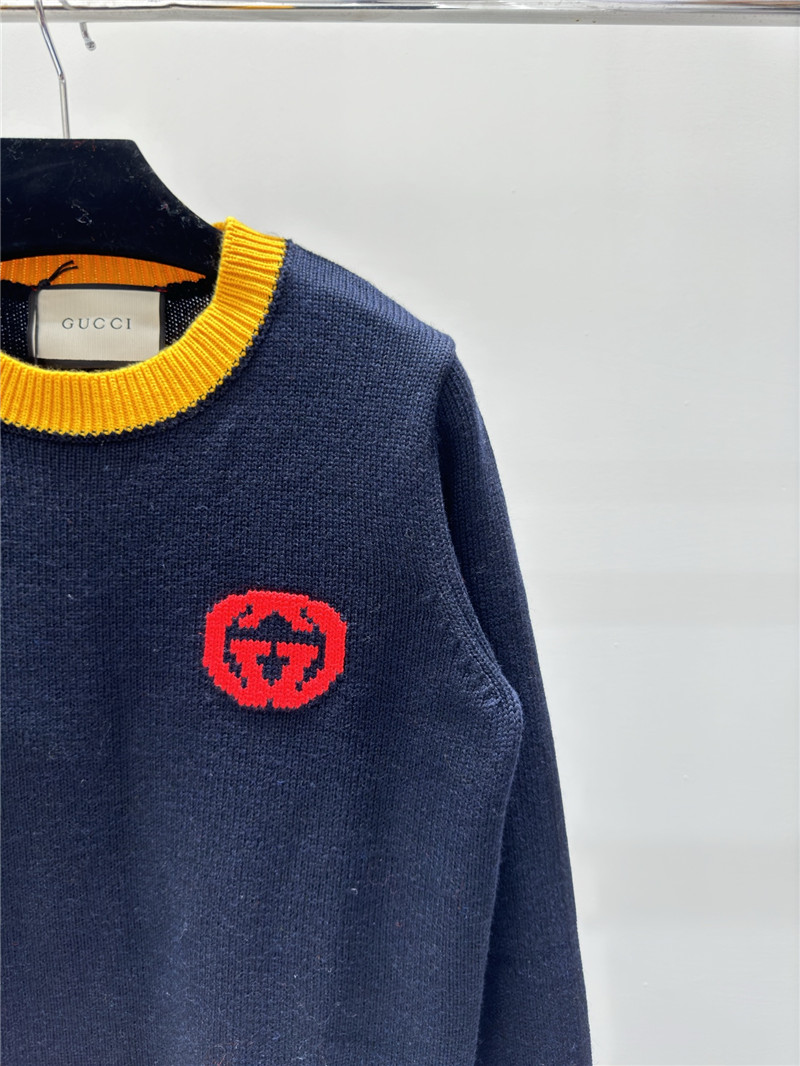 Gvc*1 logo knitted sweater in navy