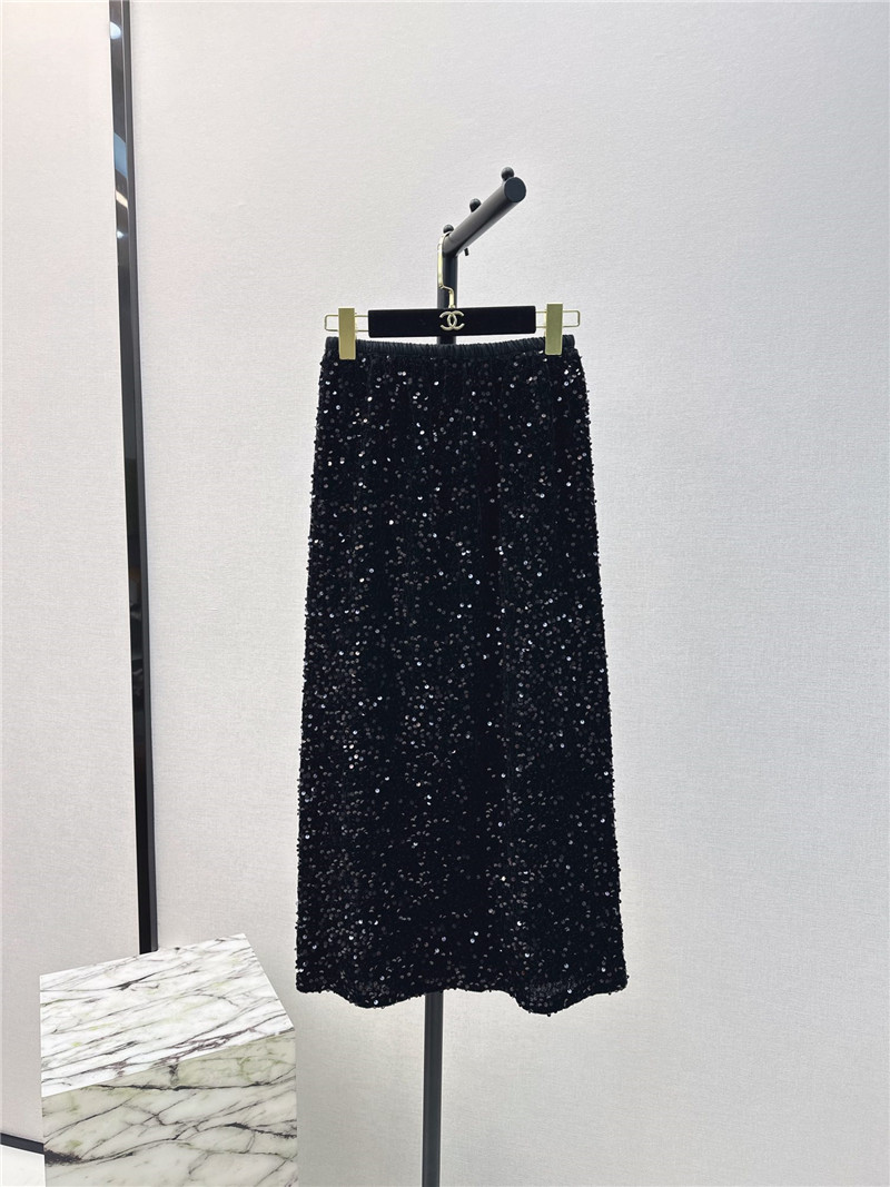 Ch**el new sequined skirt