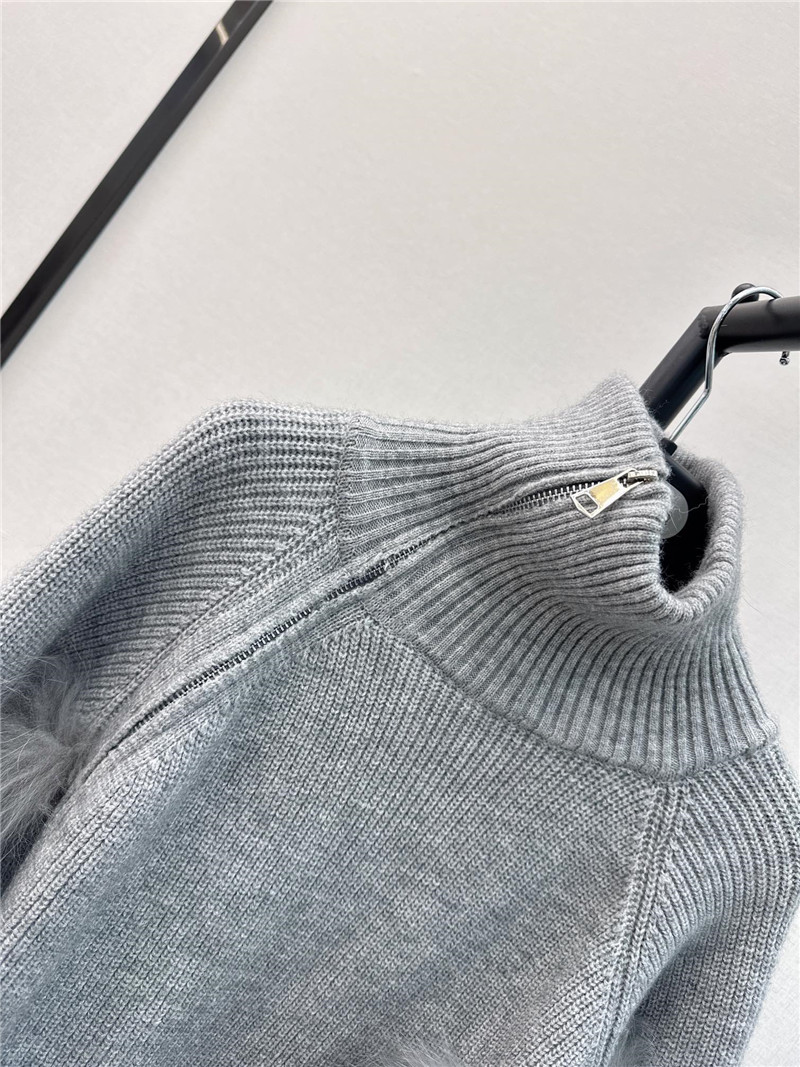 Vanitoo Faux Fur Turtleneck Sweater Grey