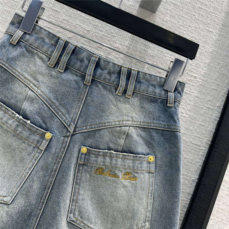 Ba1en*iaga vintage gold button denim skirt