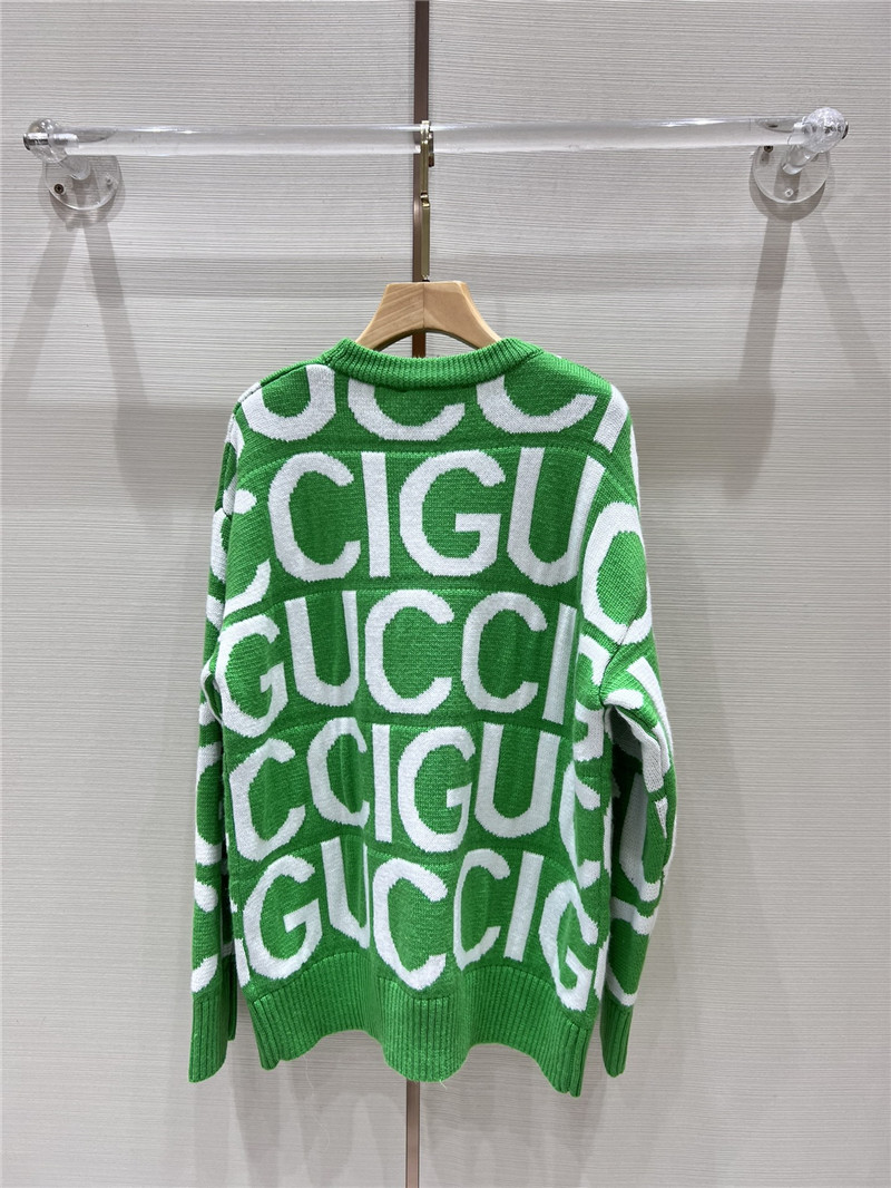 Gvc*1 logo round neck sweater in green