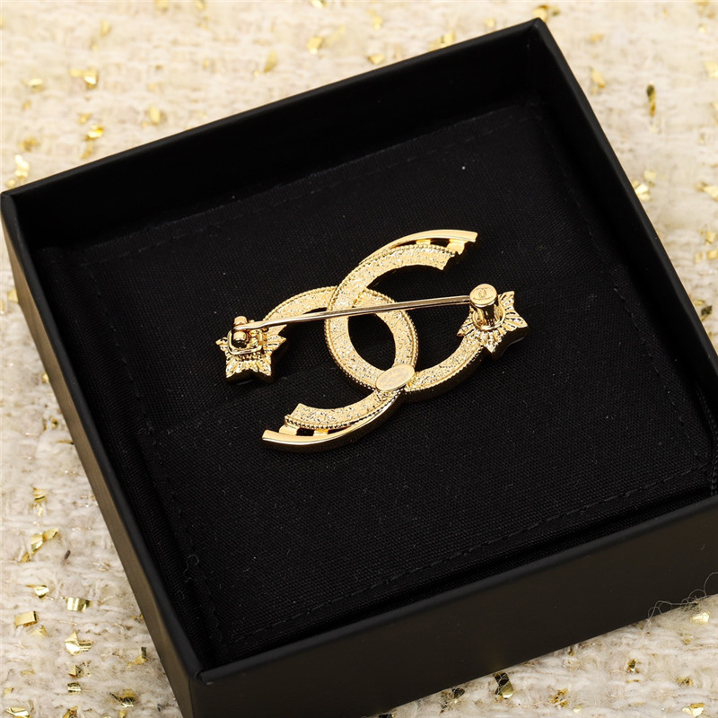 Ch**el new five-pointed star brooch