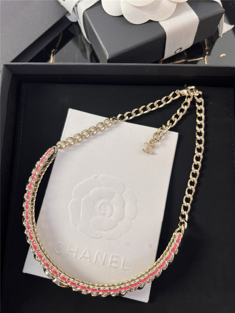 Ch**el small incense necklace