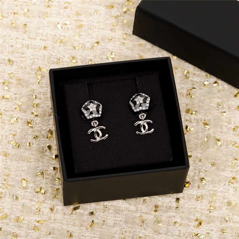 Ch**el pentagon double c earrings