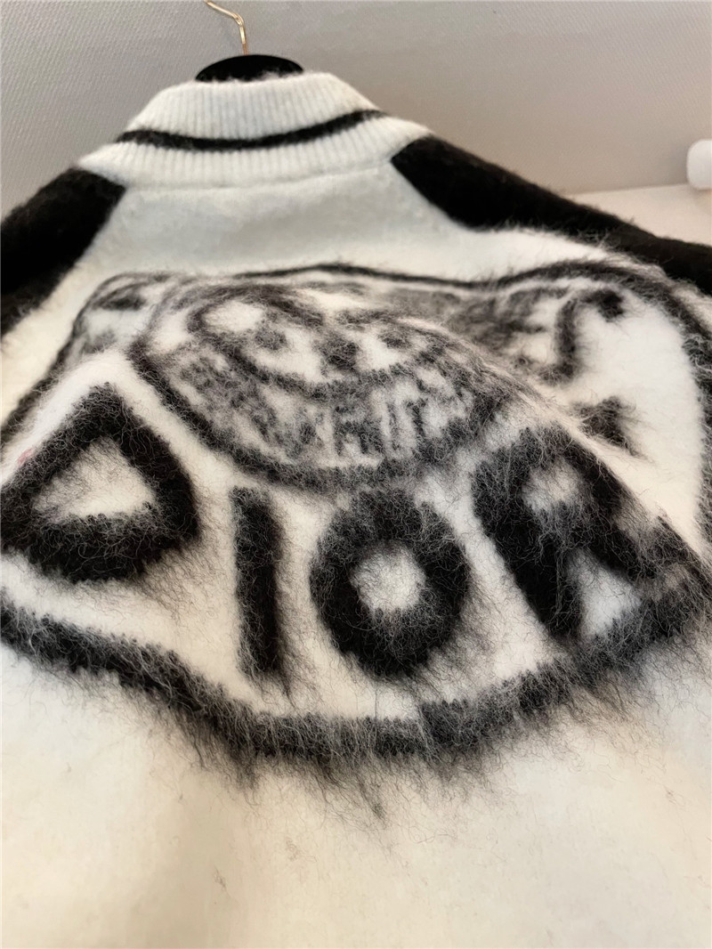 D10r ski zip wool cardigan