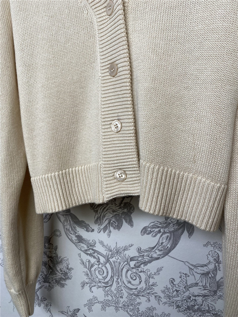 M1um1u new v-neck knitted cardigan