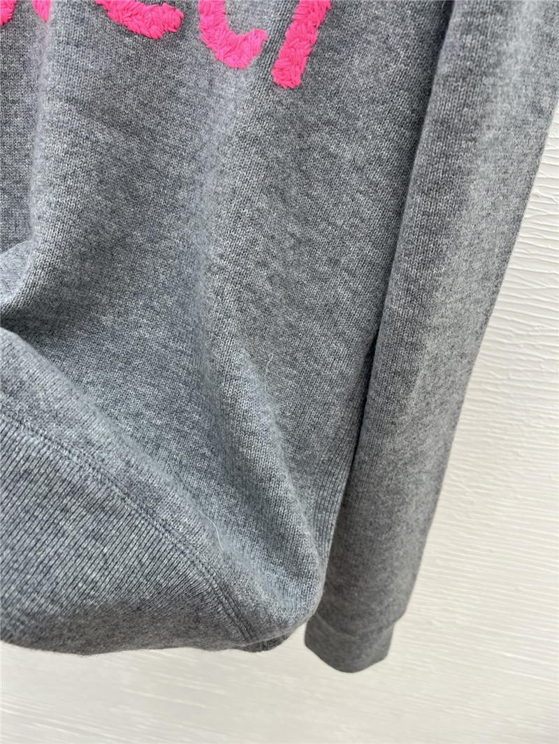 Gvc*1 logo hooded sweatshirt