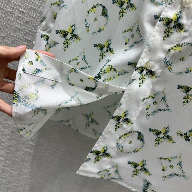 l0vis Vvtt0n lv new grass green floral print lining