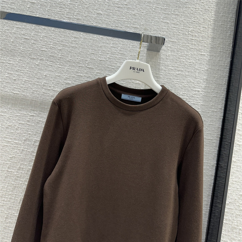 Pra*a triangle logo patch brushed base layer shirt