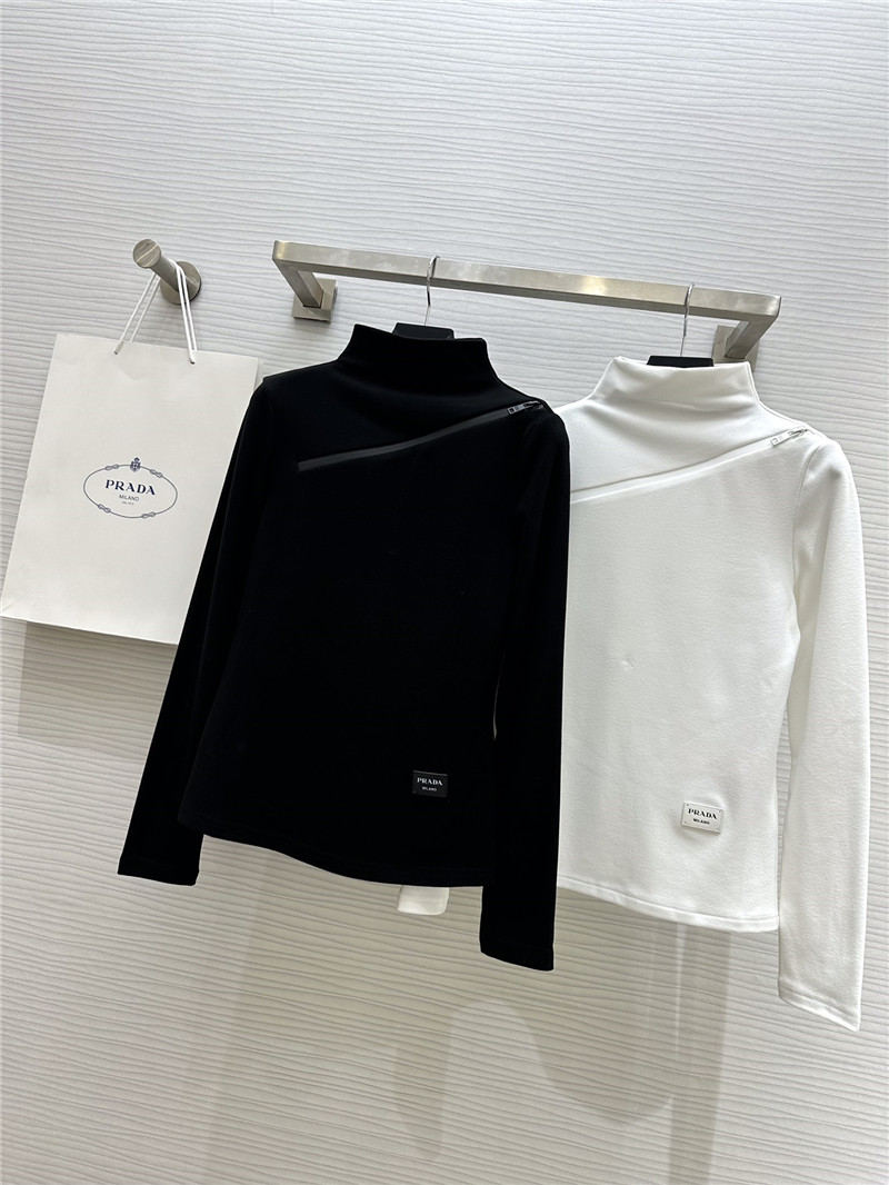 Pra*a classic logo stand collar bottoming shirt