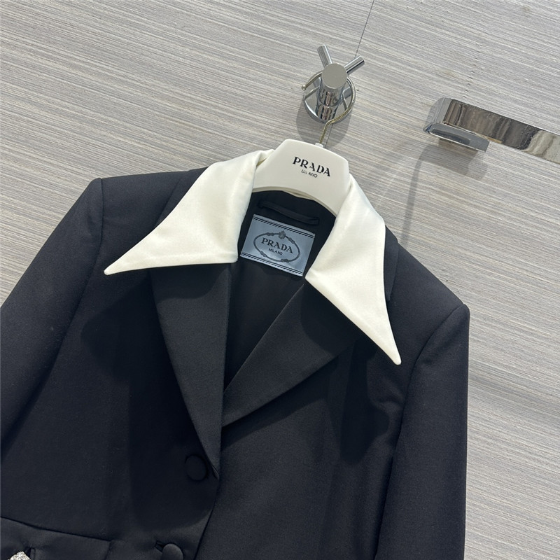 pra*a crystal D1am0nd button double collar design suit jacket