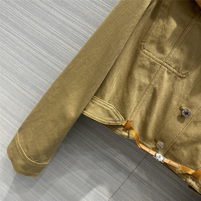 H**me5 backless jacket + flower bud waist pants set
