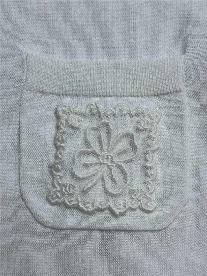 Ch**el four leaf clover short sleeves