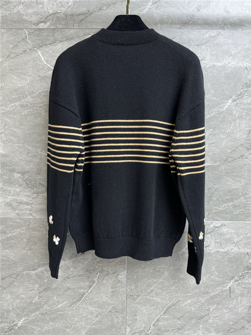 Ch**el double c cashmere sweater
