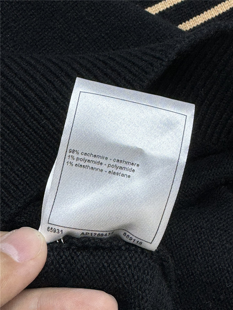 Ch**el double c cashmere sweater