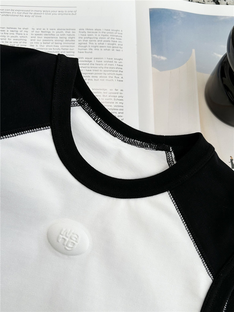 A1exa*der wang oval logo contrasting vest