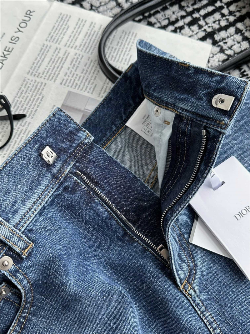 D10r washed denim skirt