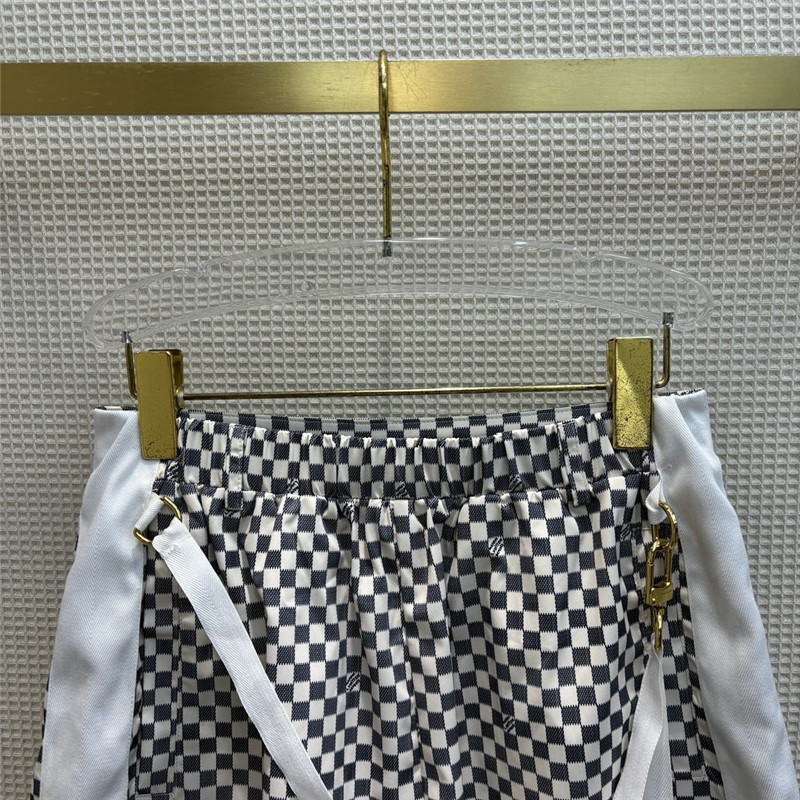 l0vis Vvtt0n lv contrasting checkerboard shorts