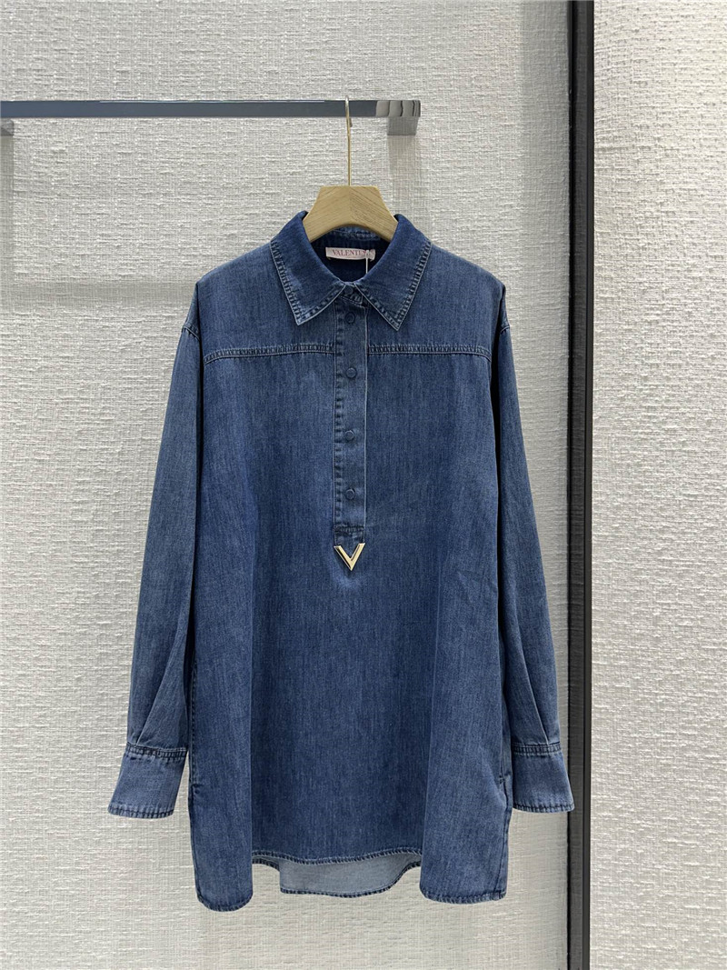 Va1e*ntin0 kaftan dress