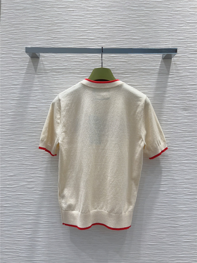 Gvc*1 classic crew neck pullover sweater