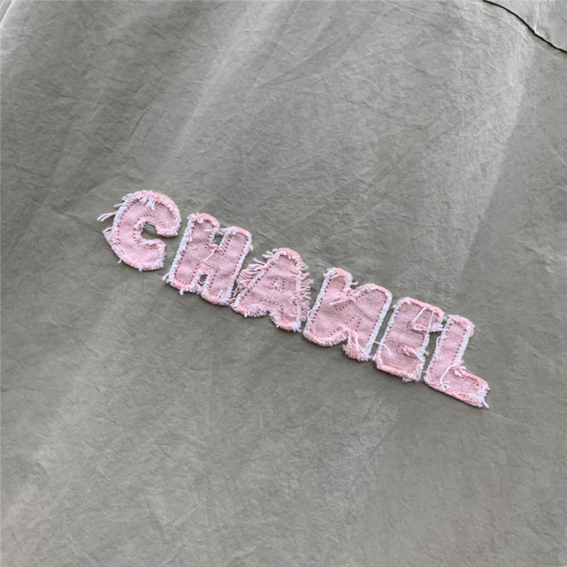 Ch**el medieval letter logo patchwork contrast collar shirt