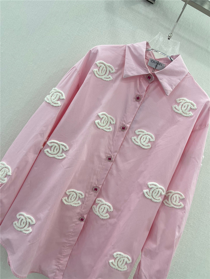 Ch**el contrast towel logo shirt
