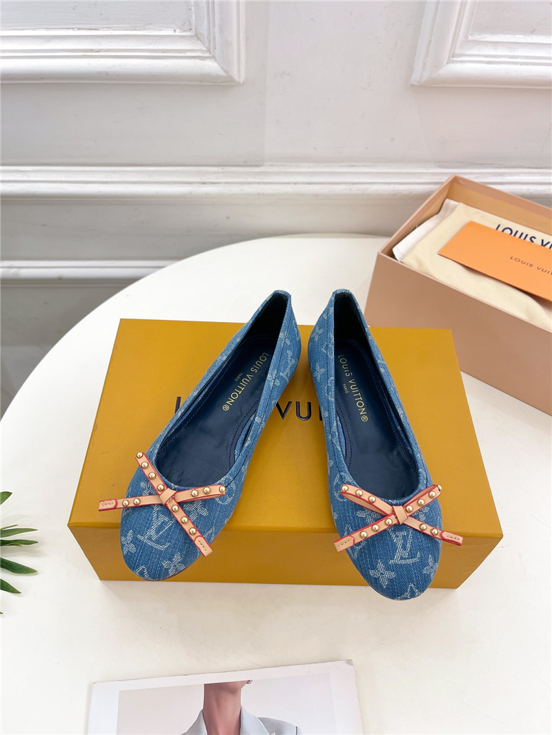 l0vis Vvtt0n lv round toe bow rivet ballet shoes