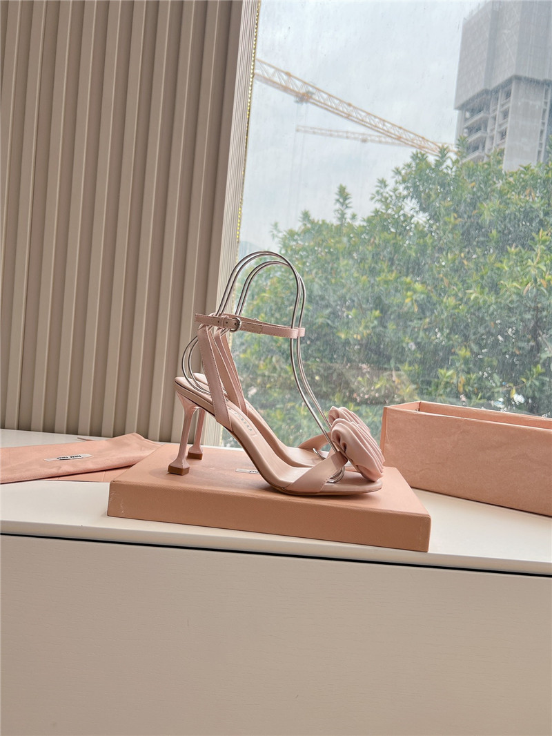 M1um1u rose high heels