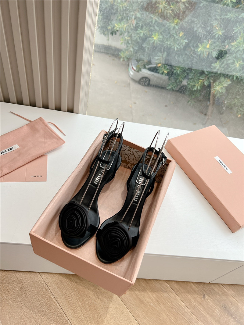 M1um1u rose high heels