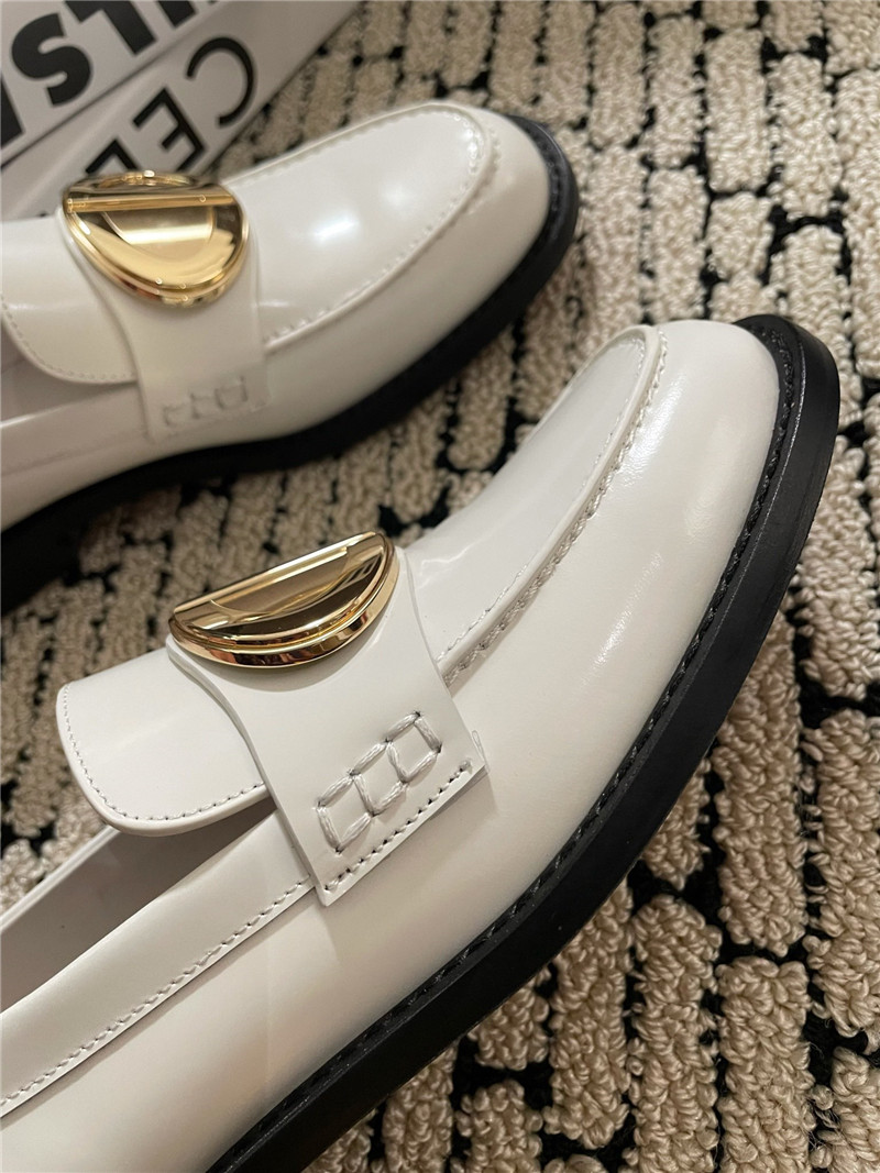 D10r new loafers