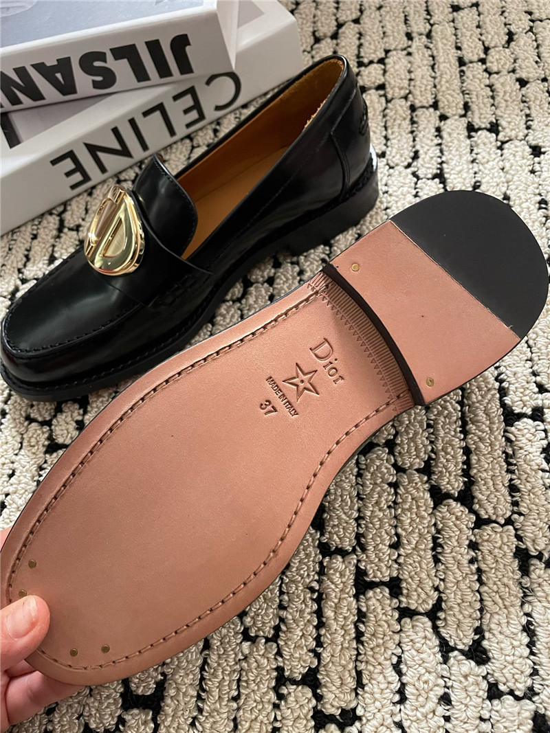 D10r new loafers