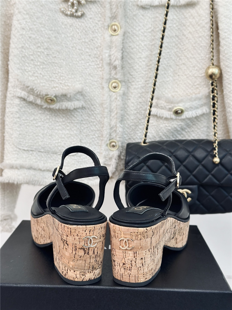 Ch**el new wood grain platform sandals