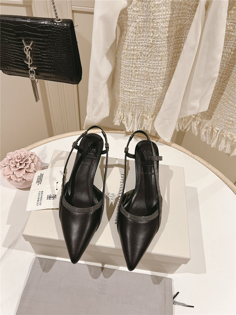 BC low heel sandals