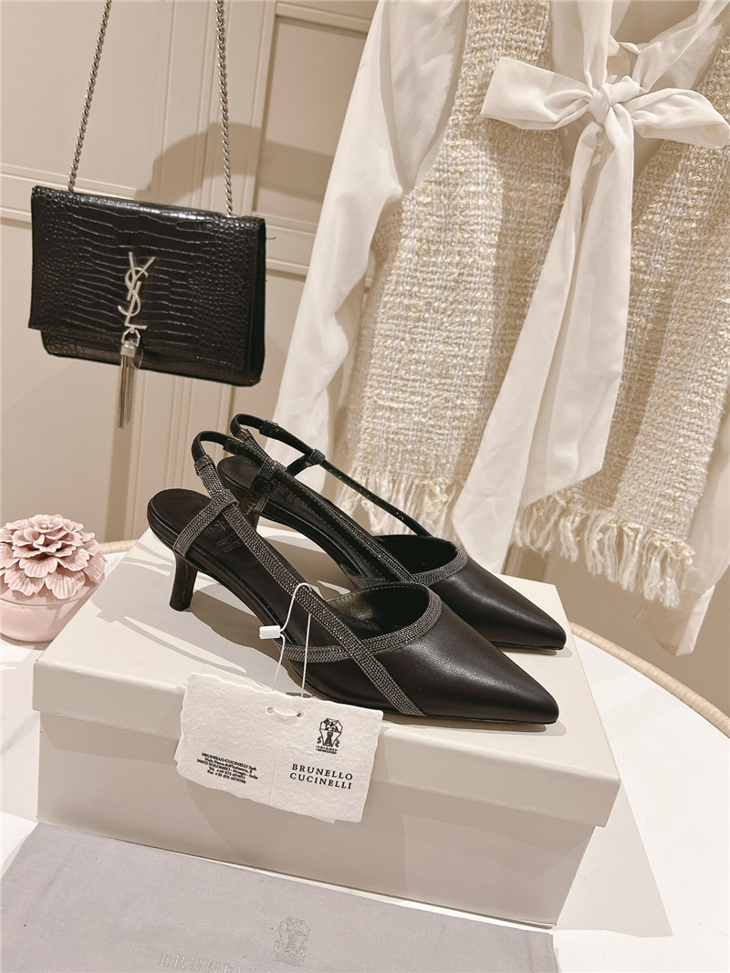 BC low heel sandals