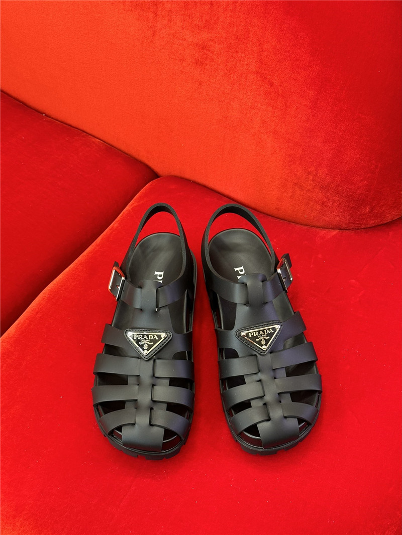 Pra*a roman sandals