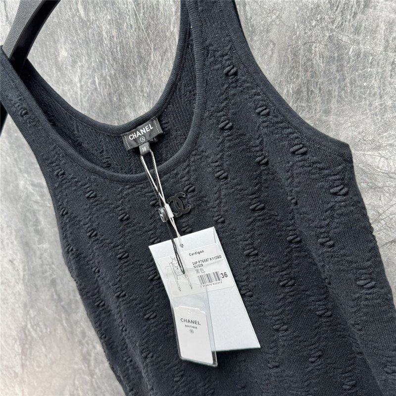 Ch**el rhombus three-dimensional vest