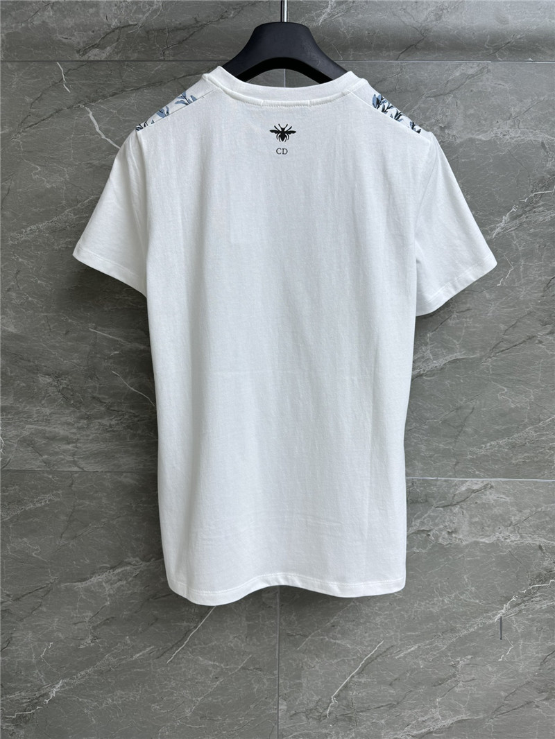 D10r lotus pond print t-shirt