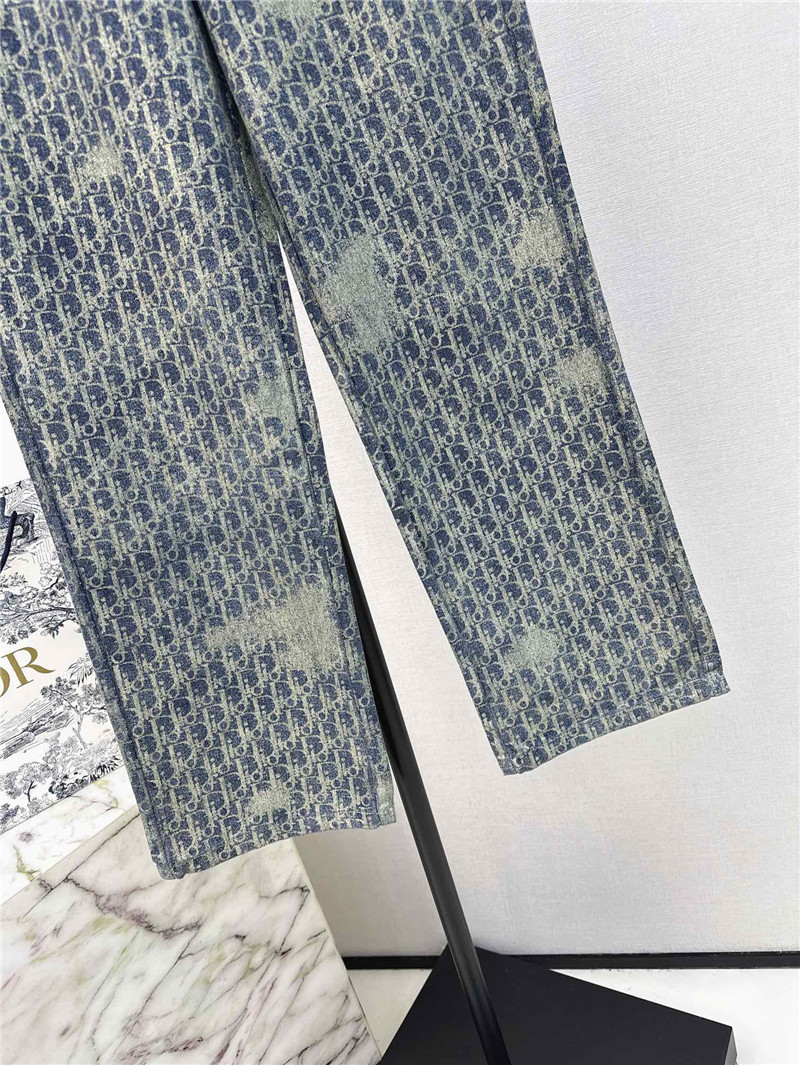 D10r mid-high waist presbyopic straight-leg jeans