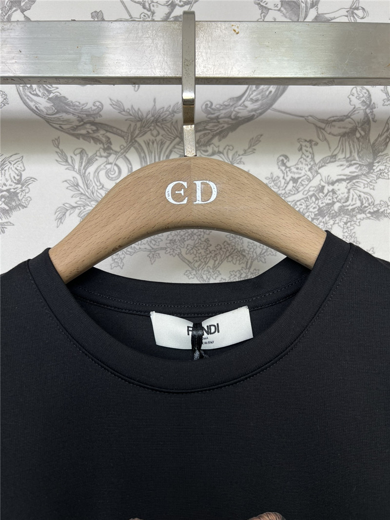 F**di new short sleeve leggings suit