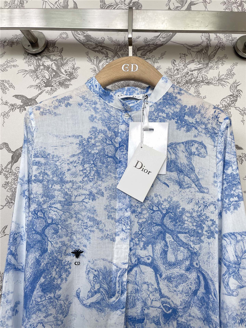 D10r ink painting series shirt