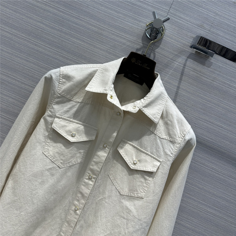 L0r0 P1ana right shoulder shirt