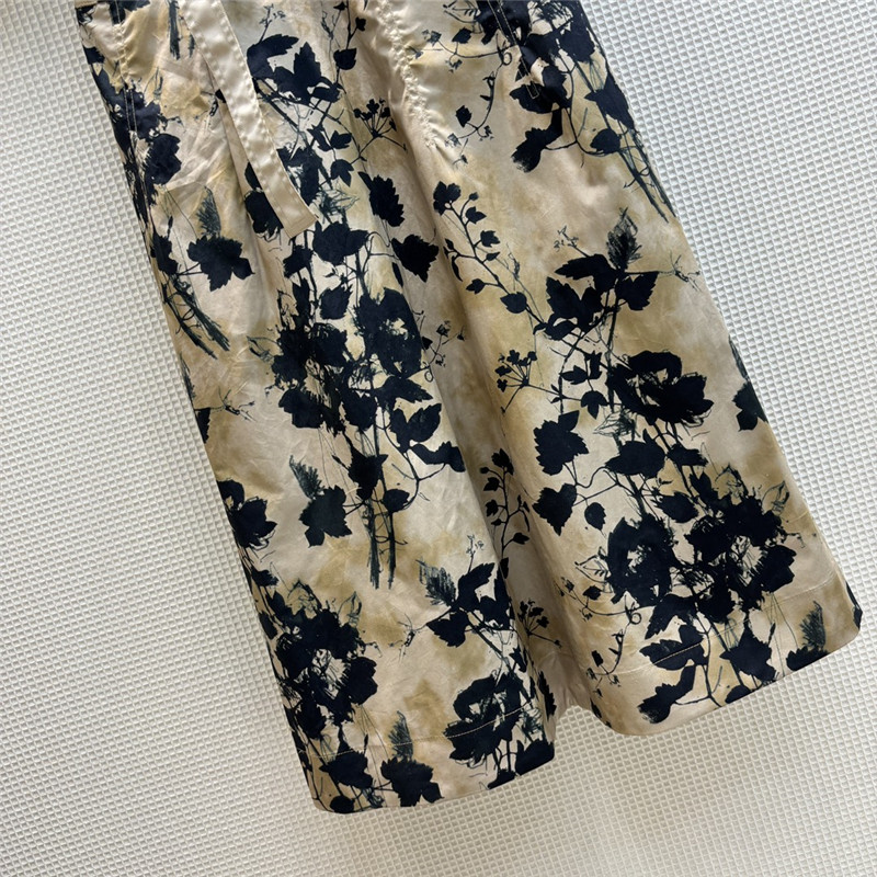 D10r french black floral print half-buttoned short-sleeved dress