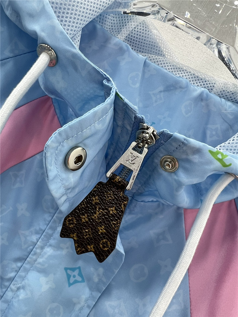 l0vis Vvtt0n lv new sun protection jacket