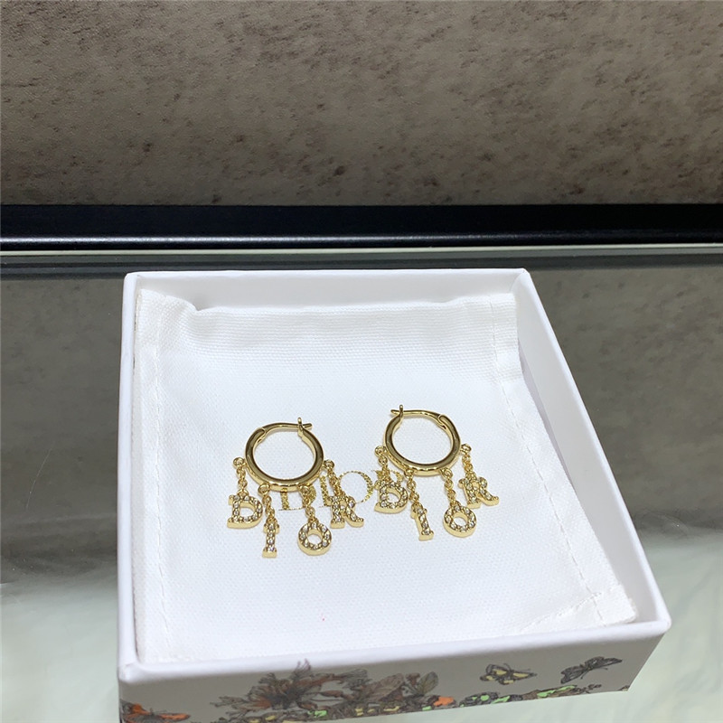D10r letter pendant earrings