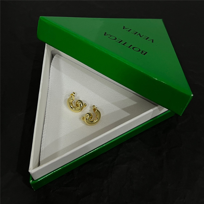 b0tt*ga Ven*ta new earrings