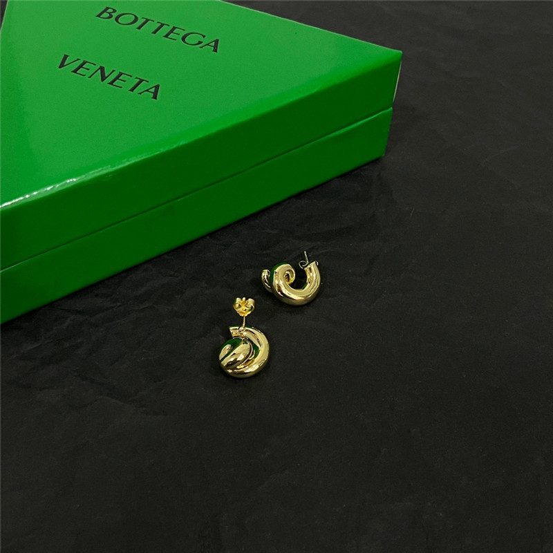 b0tt*ga Ven*ta new earrings
