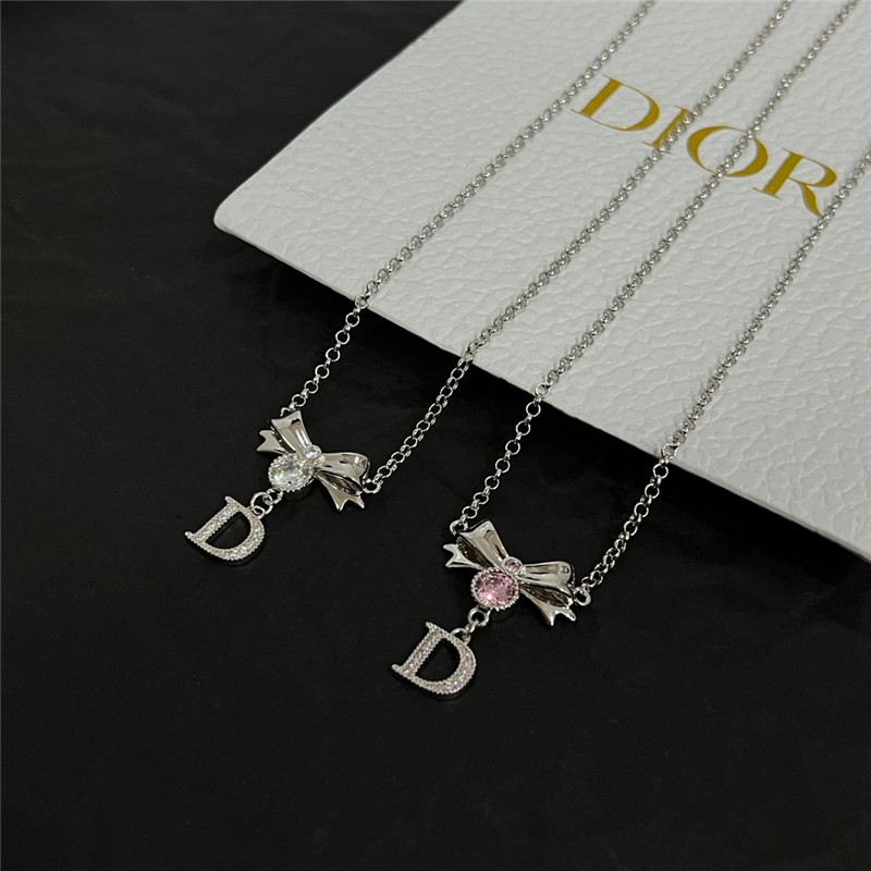 D10r medieval necklace