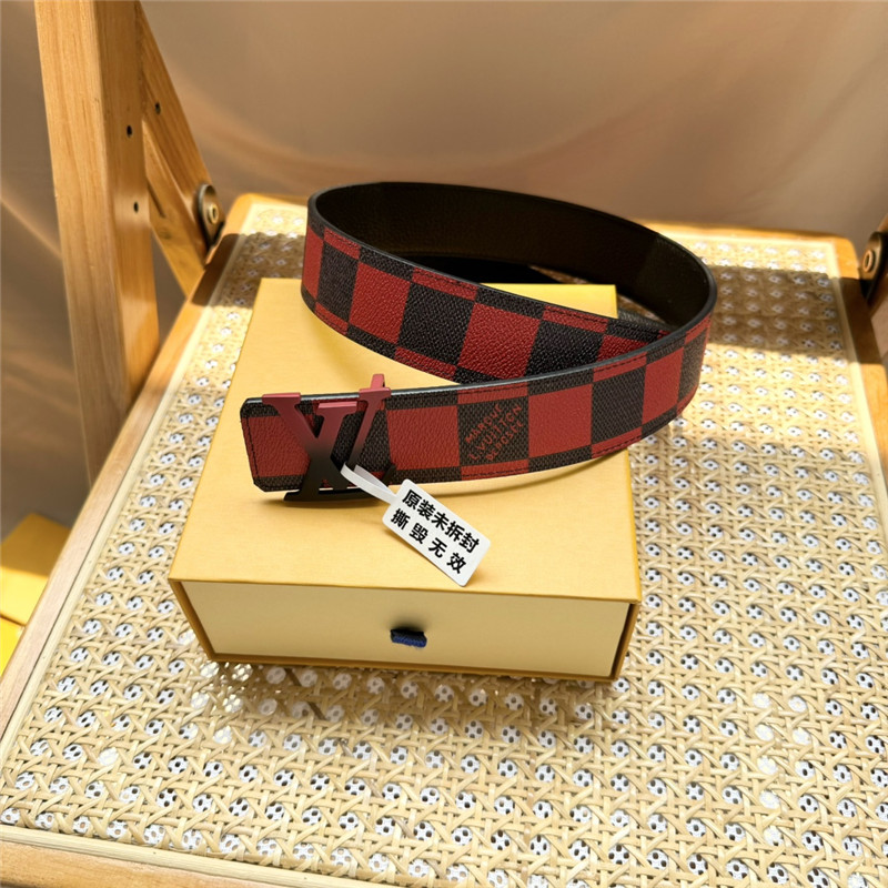 l0vis Vvtt0n lv plaid canvas with pebbled bottom belt