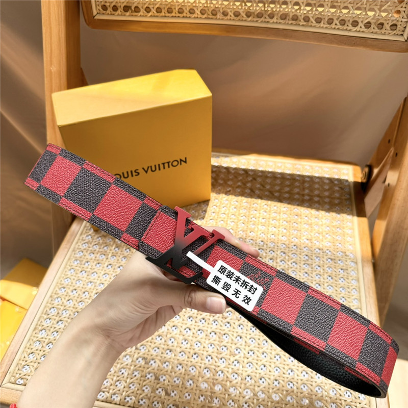 l0vis Vvtt0n lv plaid canvas with pebbled bottom belt