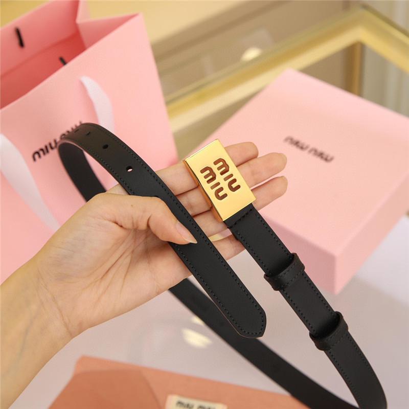 M1um1u leather belt